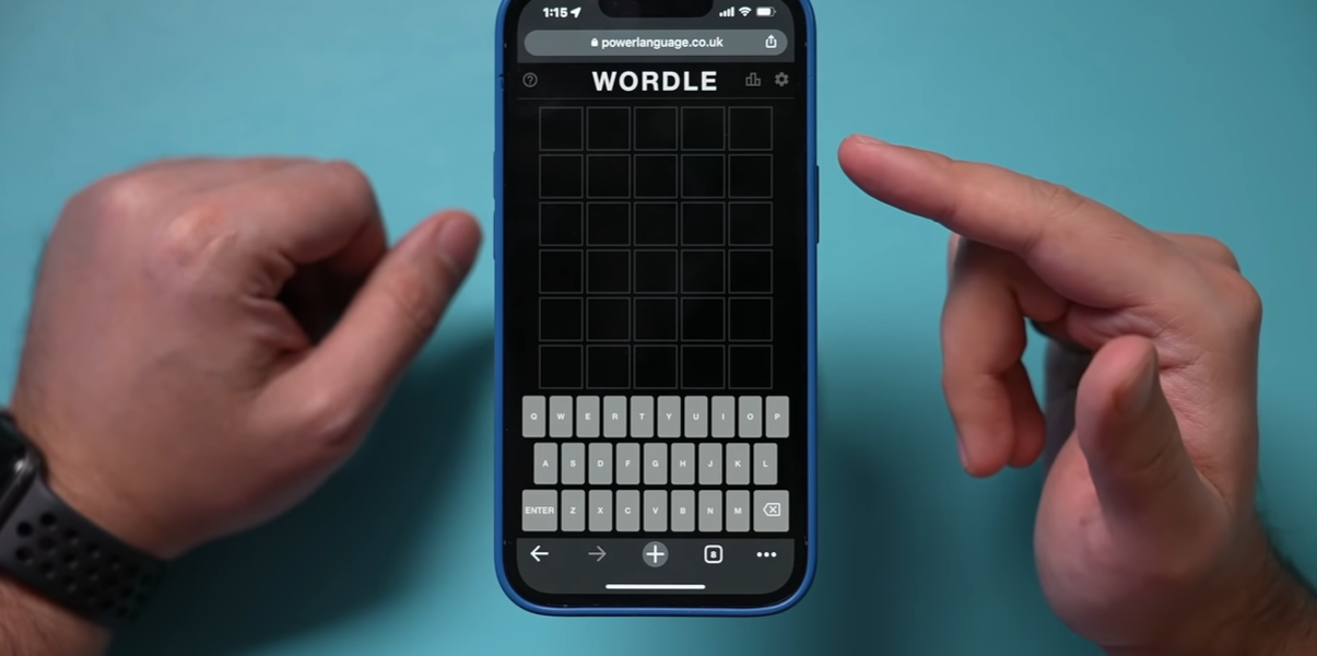 playing Wordle on phone